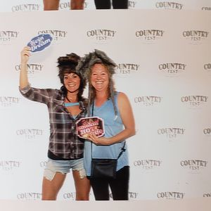 Meet your Posher, Nicki chad